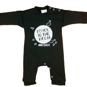 Hosszú ujjú baba rugdalózó " I love to the moon and back" felirattal